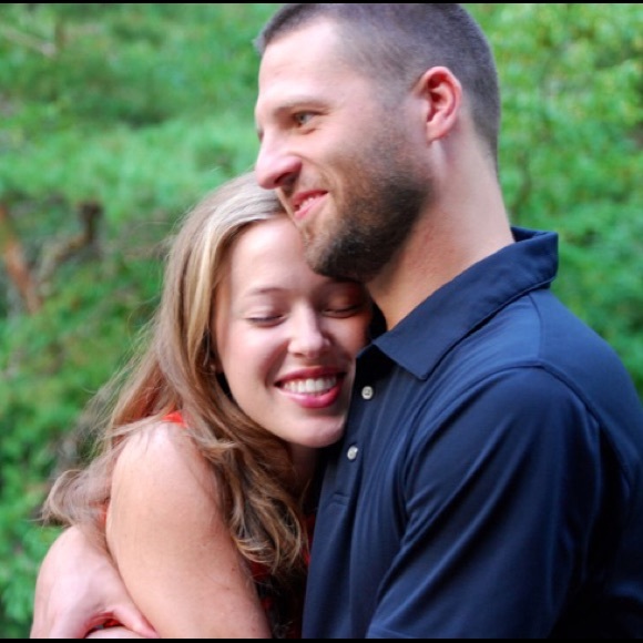 Meet your Posher, Hannah - Picture 1 of 1